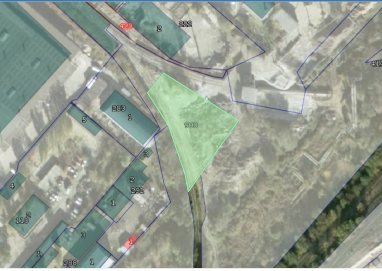 Land plot - construction