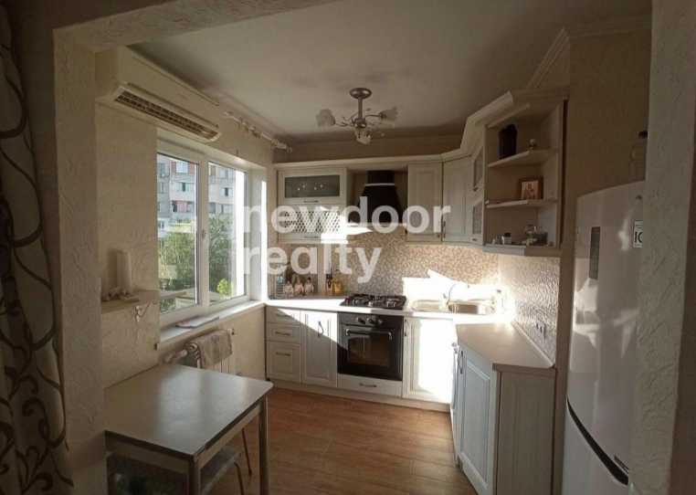 Квартира - 3 комнаты